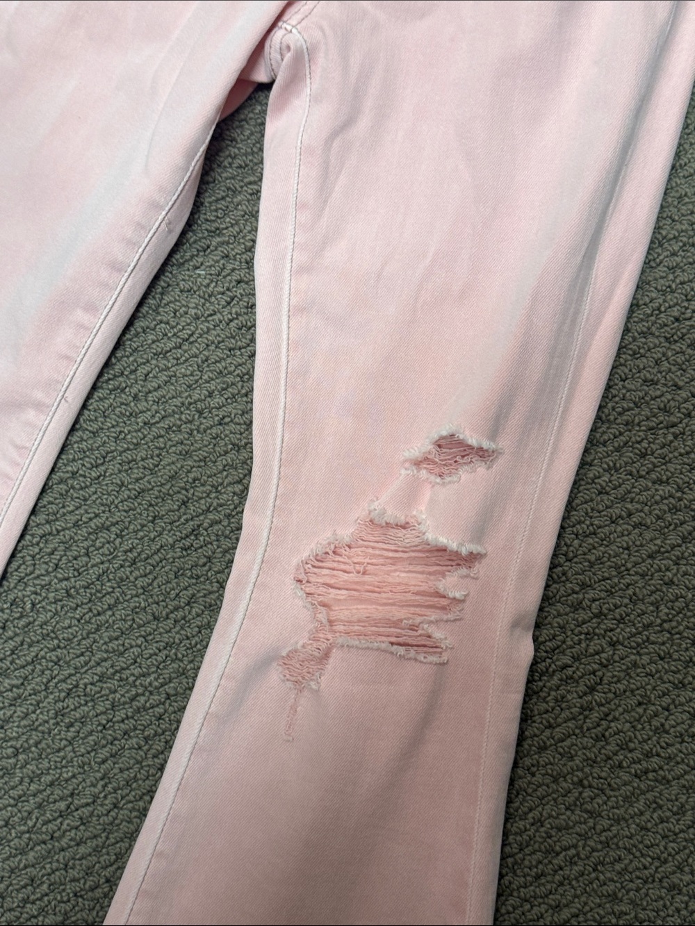 Judy Blue High-Rise Pink Flare Jeans with Distressed Knee - Picture 9 of 13